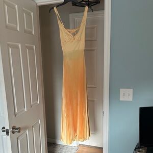 Elegant Yellow Pleated Maxi Dress